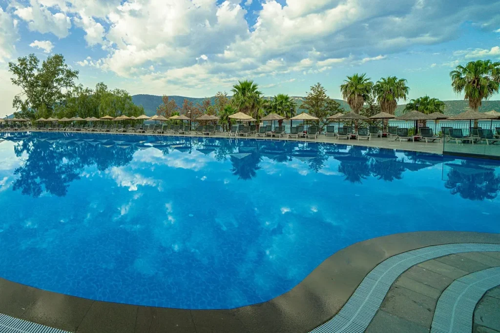 BODRUM HOLIDAY RESORT SPA Havuz